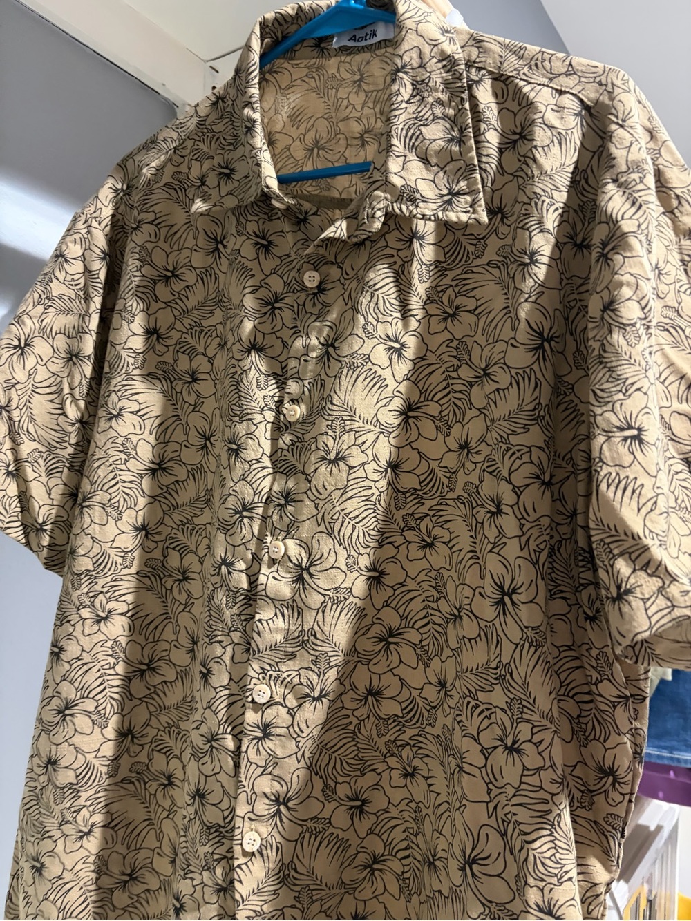 Aotik Relaxed Fit Floral Hawaiian Button-Up Shirt - Beige/Black